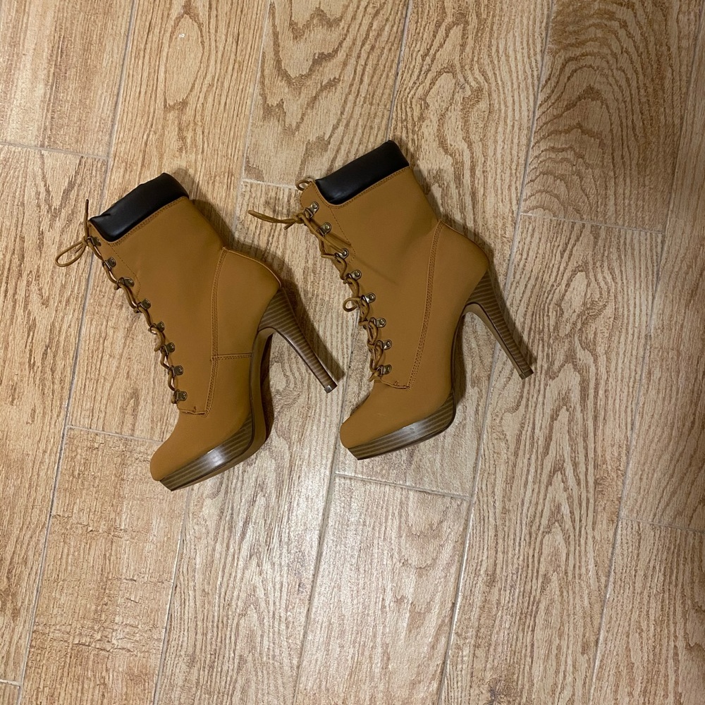 Nude Heeled Boot - Picture 2 of 8